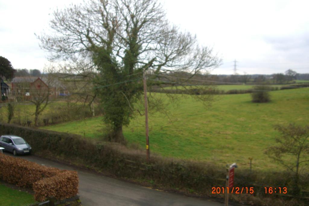 Guest house Ash Farm Little Bollington